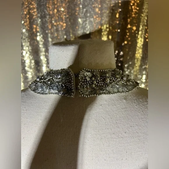 Vintage long velvet dress - Picture 5 of 8